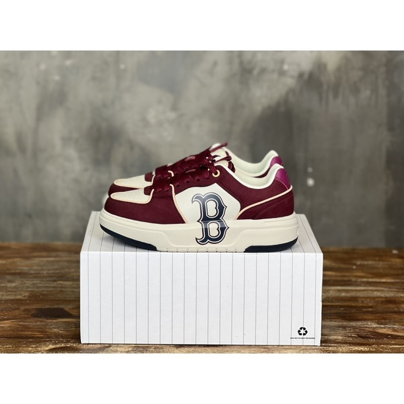 G*u*i sneakers